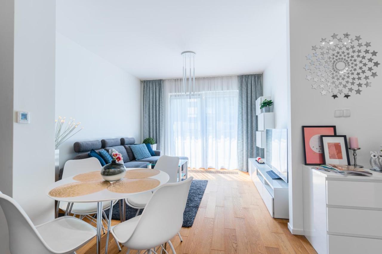 Apartamenty Homely Place Serce Poznania - Stary Rynek - Parking * Poznan