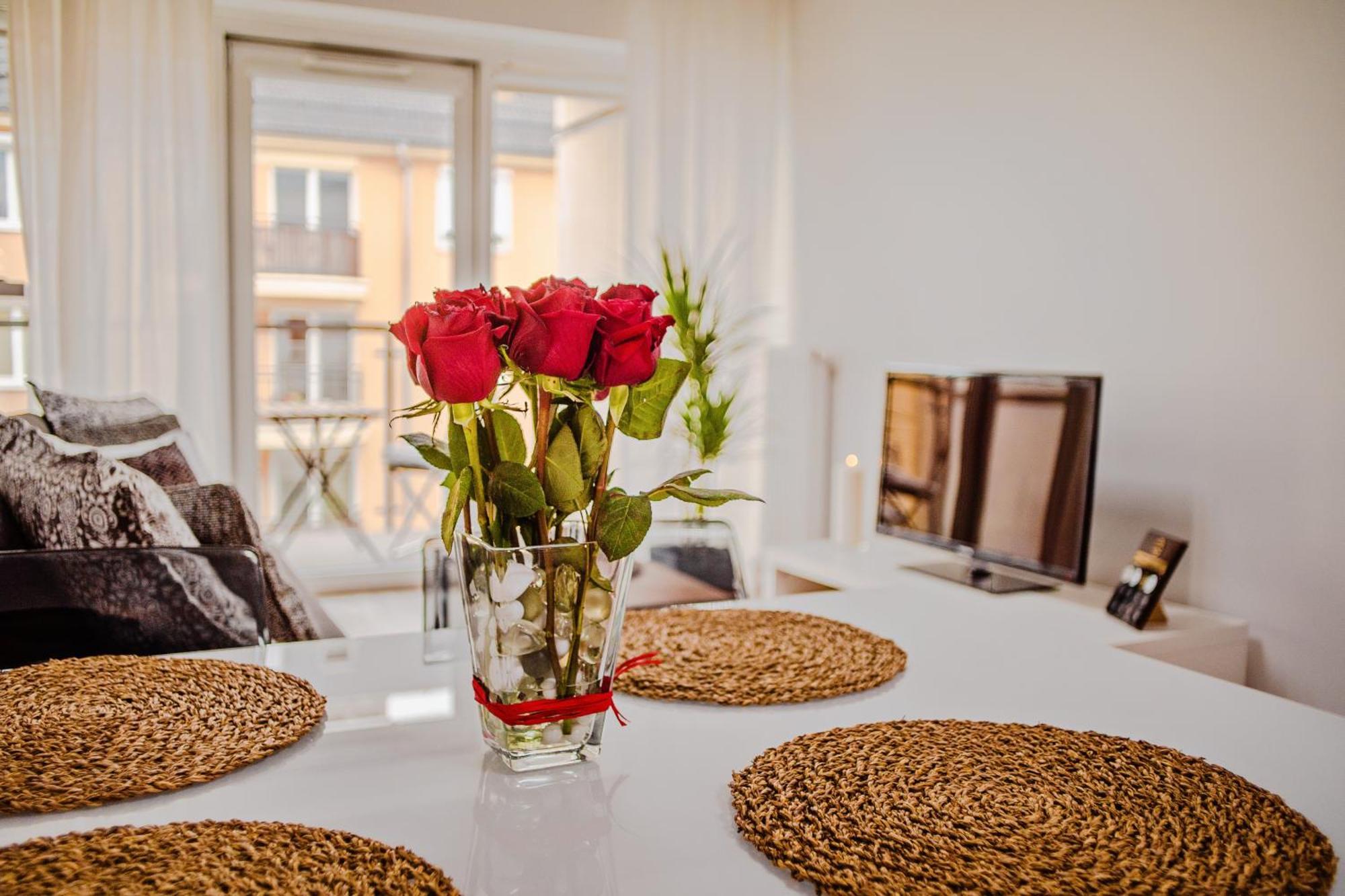 Apartamenty Homely Place Serce Poznania - Stary Rynek - Parking * Poznan
