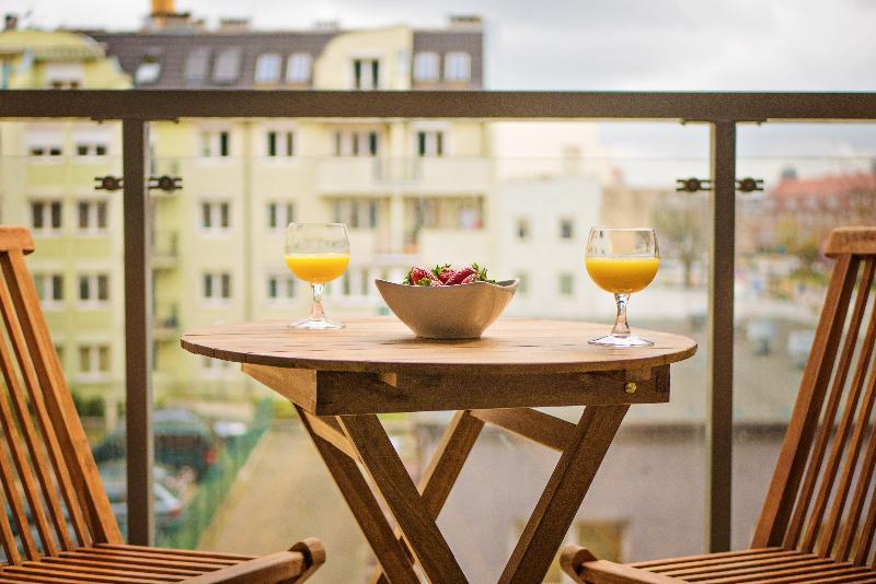 Apartamenty Homely Place Serce Poznania - Stary Rynek - Parking Apartment Poznan